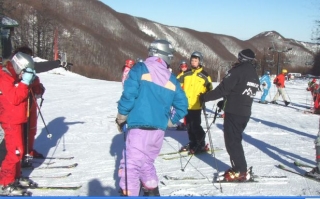  The instructors at work 